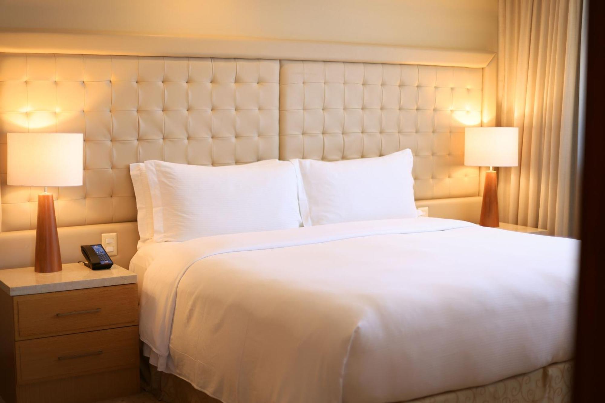 King Room Ocean View Copacabana,1498553071:JPEG